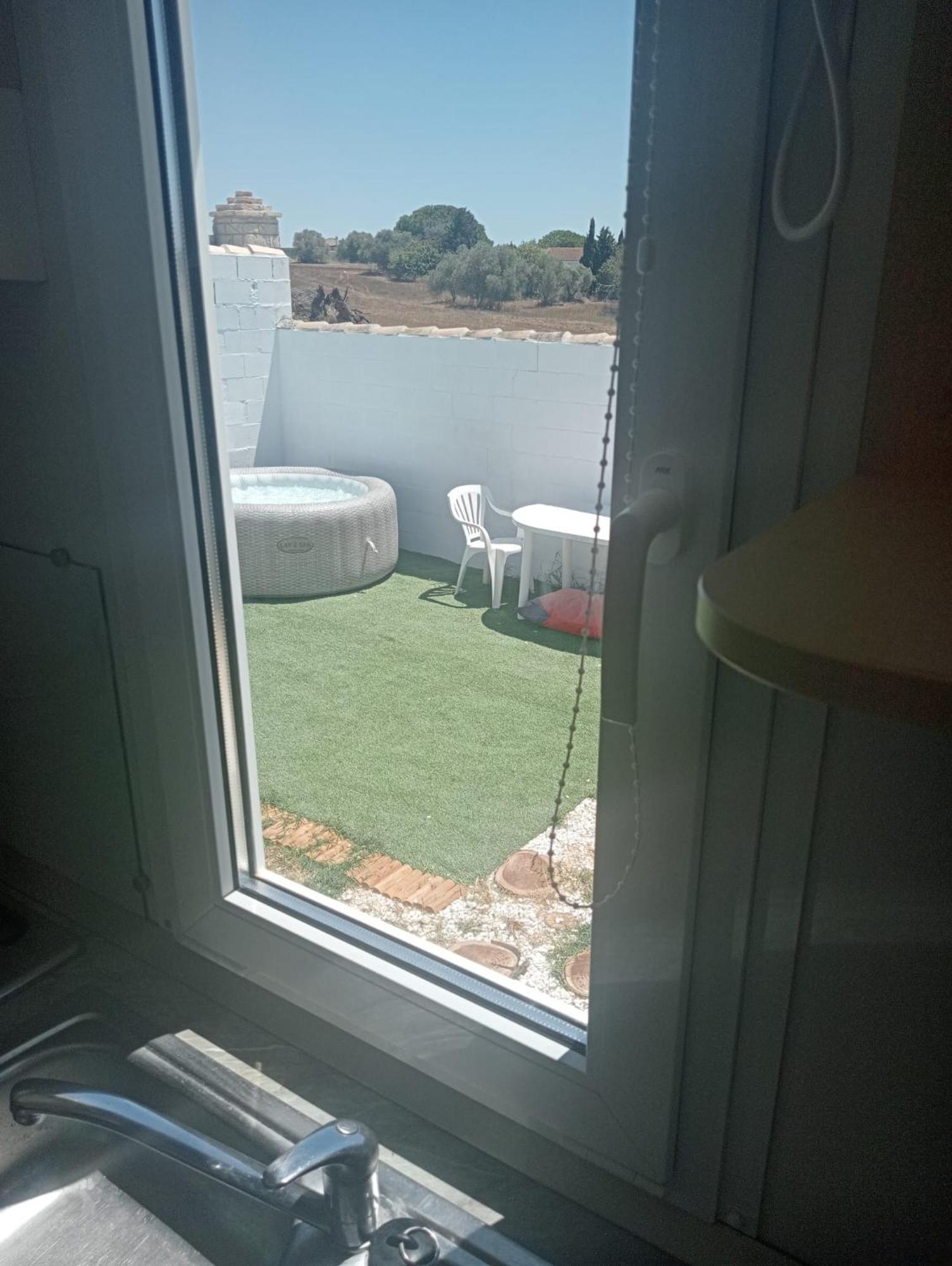 Casita Mh Acogedora Para 6 Con Jacuzzy Chiclana de la Frontera Luaran gambar