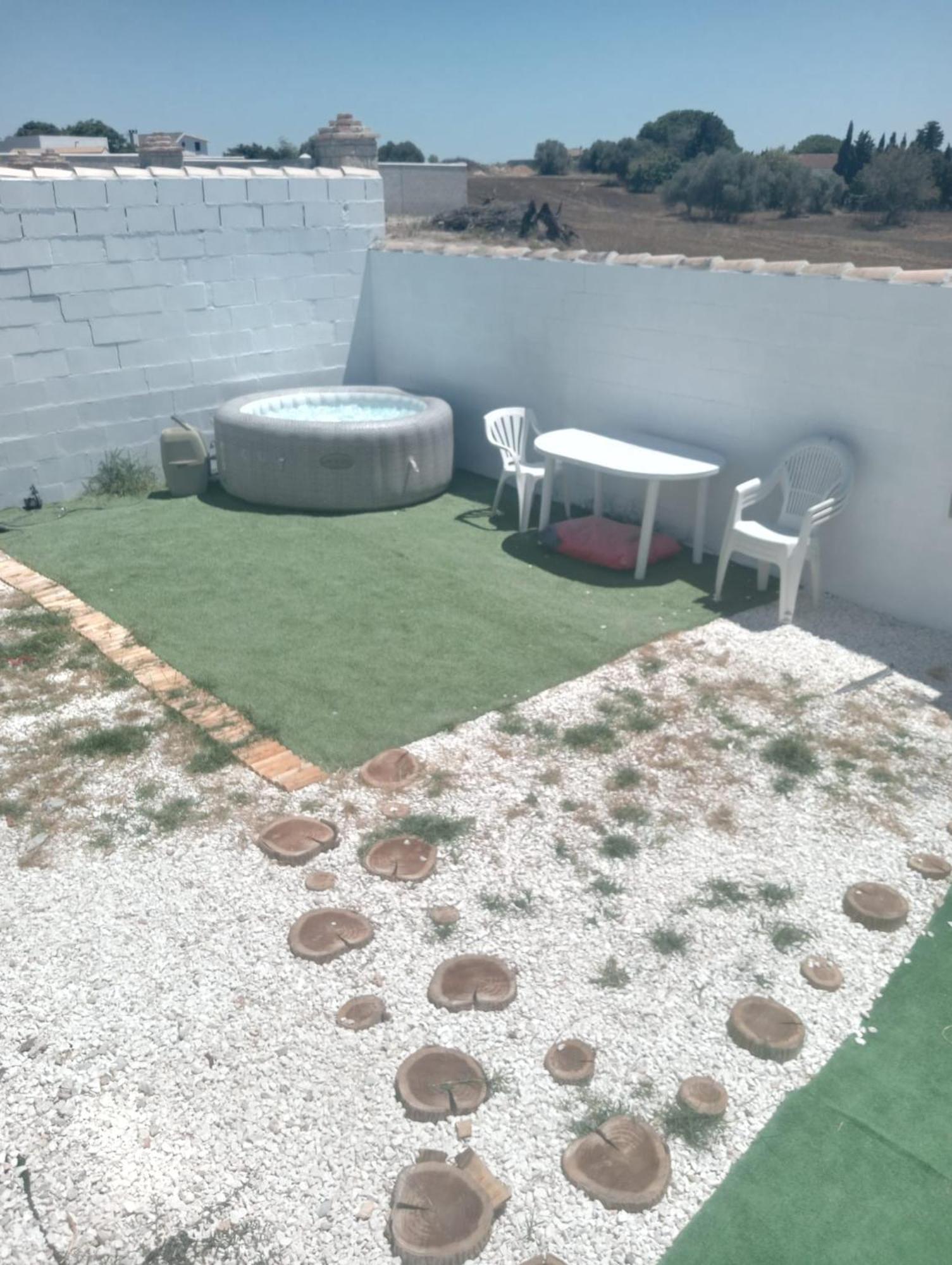 Casita Mh Acogedora Para 6 Con Jacuzzy Chiclana de la Frontera Luaran gambar